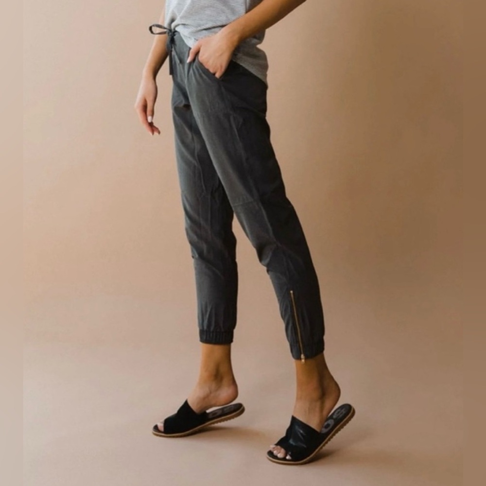 Albion Fit Jetsetters Joggers